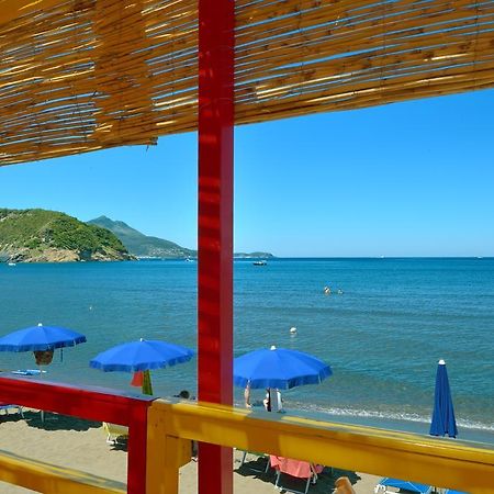 La Capannina Bed & Breakfast Procida Exterior photo