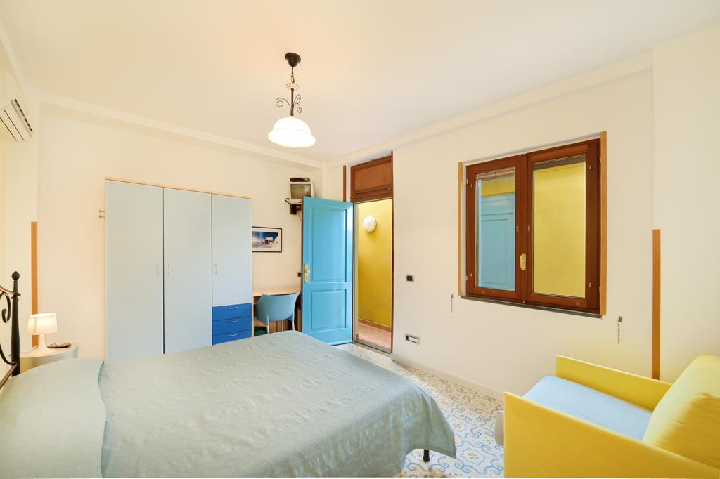 La Capannina Bed & Breakfast Procida Room photo