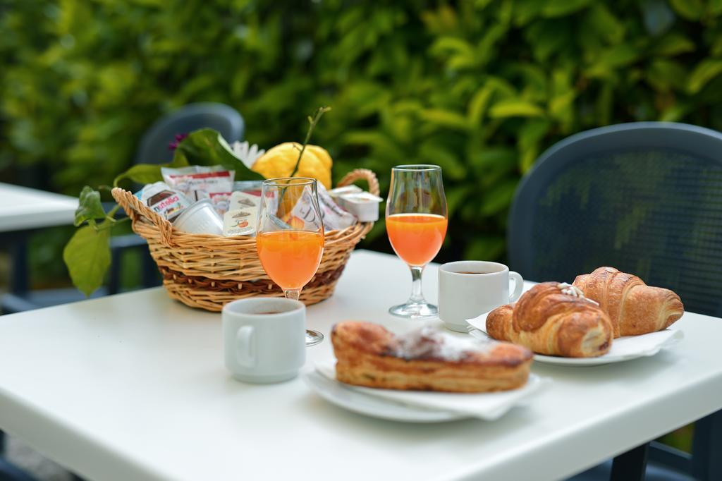 La Capannina Bed & Breakfast Procida Exterior photo