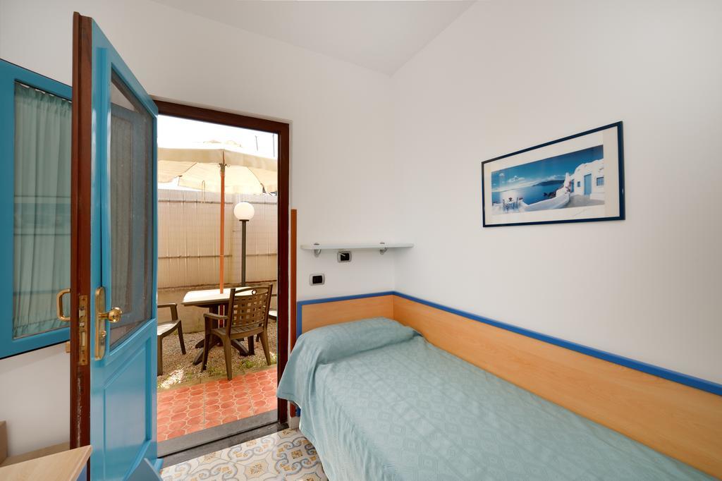 La Capannina Bed & Breakfast Procida Room photo